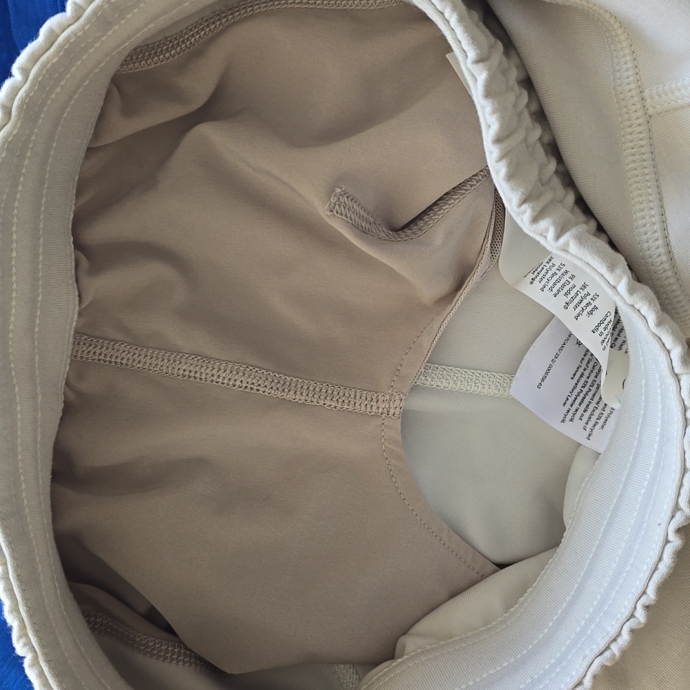 Lululemon Softstreme High Rise Shorts - Picture 8 of 9